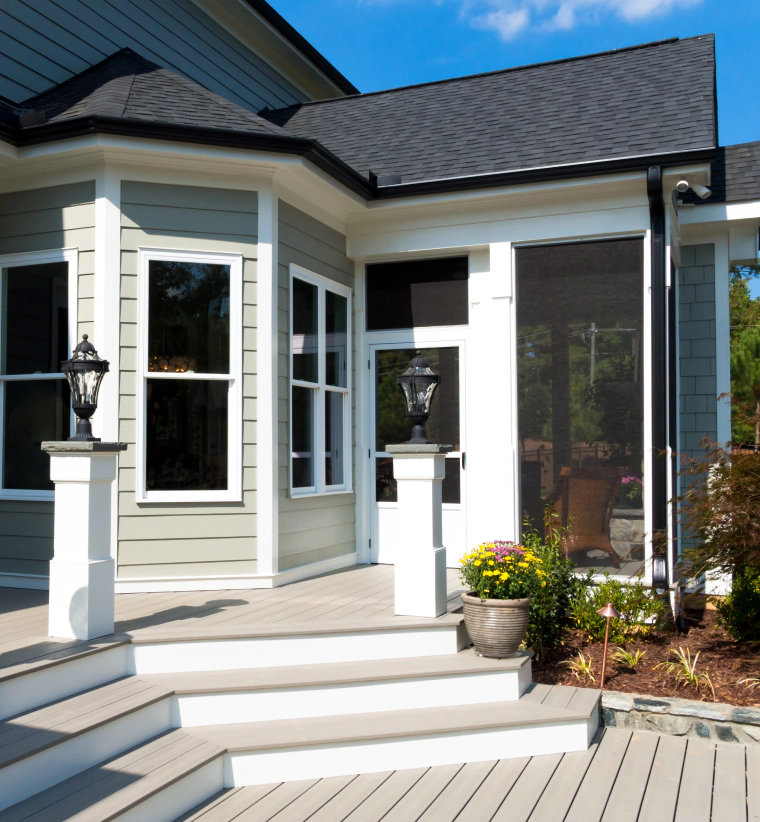 clean house exterior